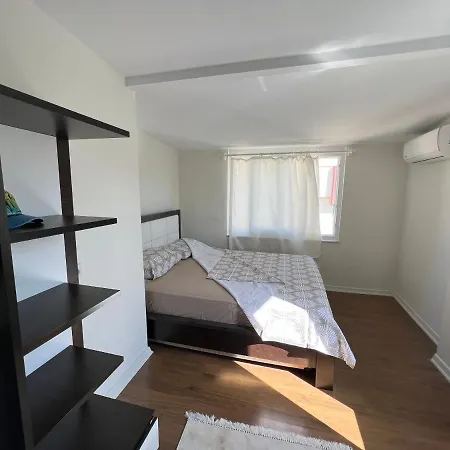 Flat For Rent Near The Beach, Konyaalti, Apartman Antalya